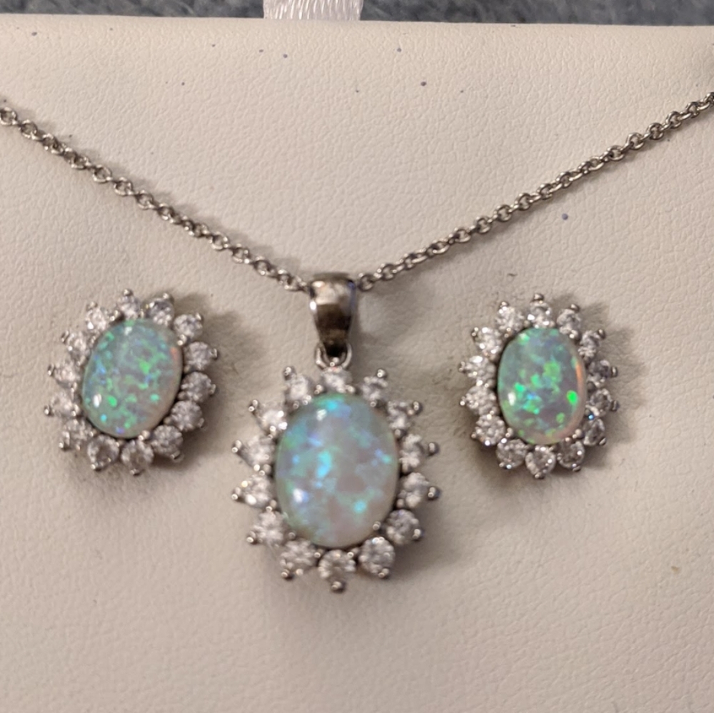 NWT! Opal necklace and earrings set!